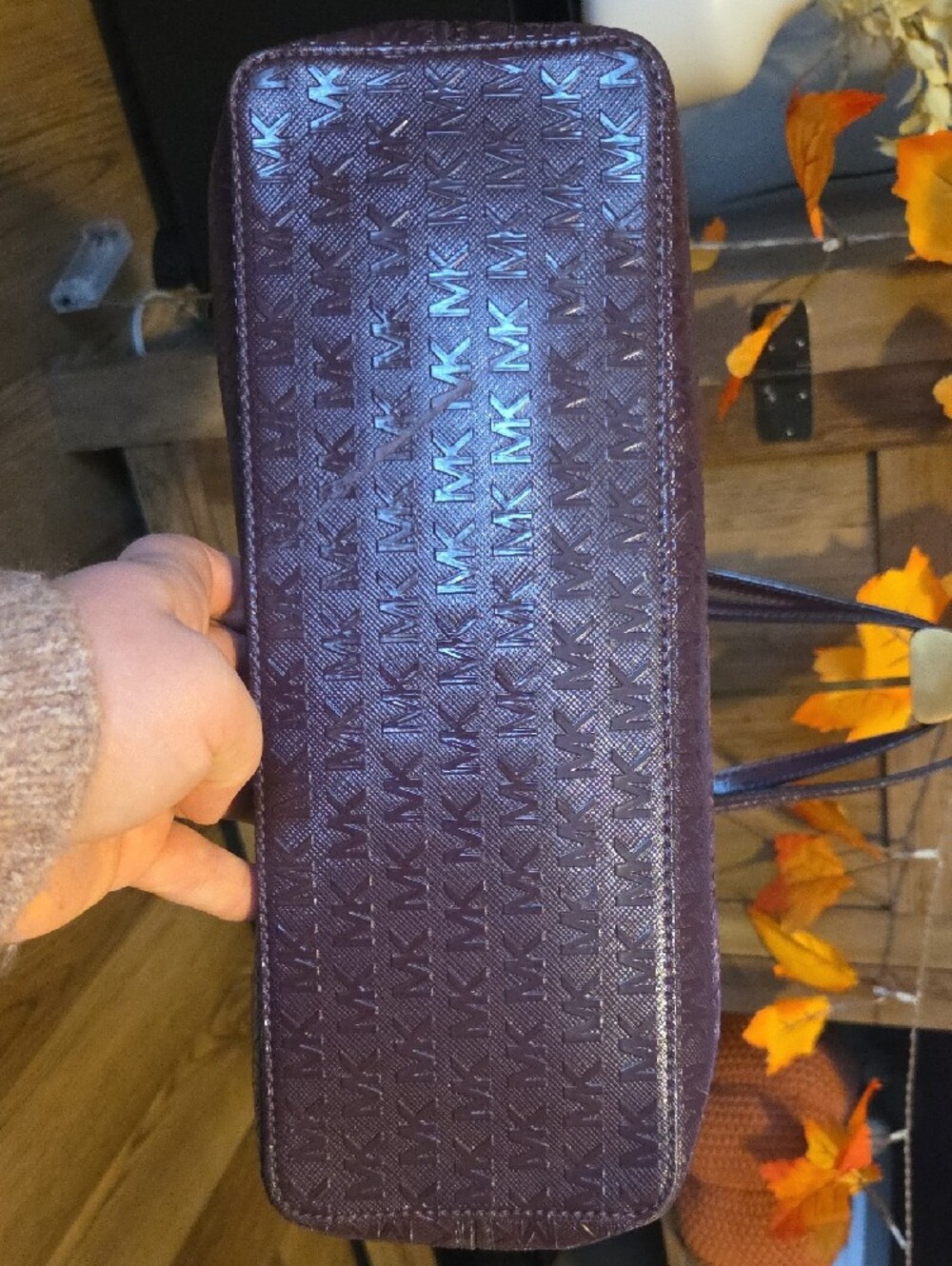 Michael Kors Deep Plum MK Signature Tote - Picture 4 of 11